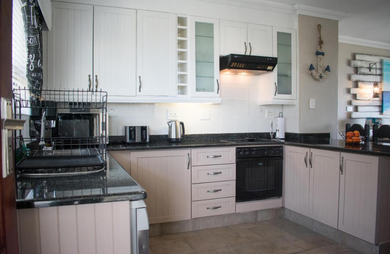 At 4 Umzumbe Beach Apartment, Mangrove Beach Estate Melville  Buitenkant foto