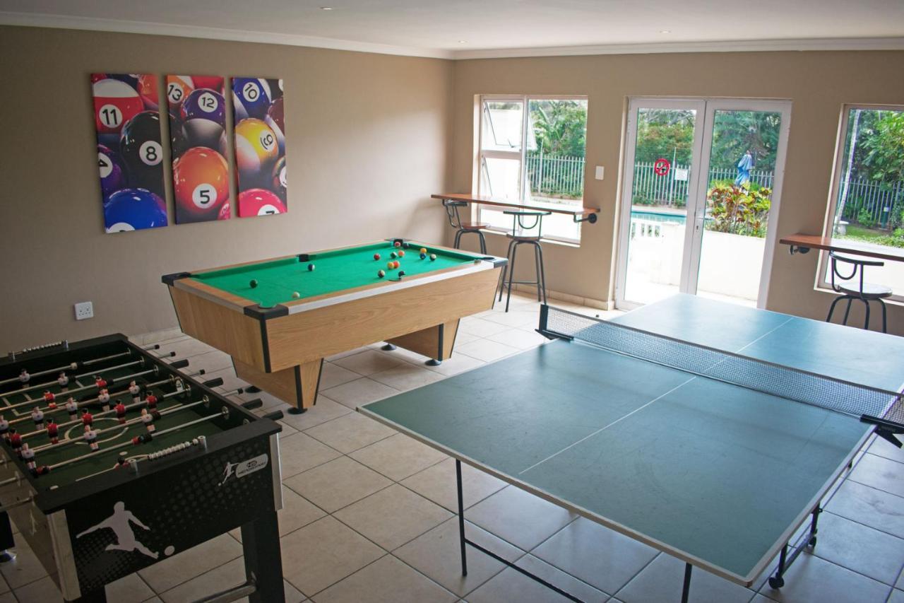 At 4 Umzumbe Beach Apartment, Mangrove Beach Estate Melville  Buitenkant foto